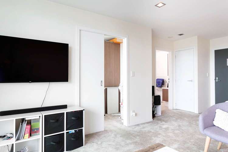 704/85 Beach Road Auckland Central_4