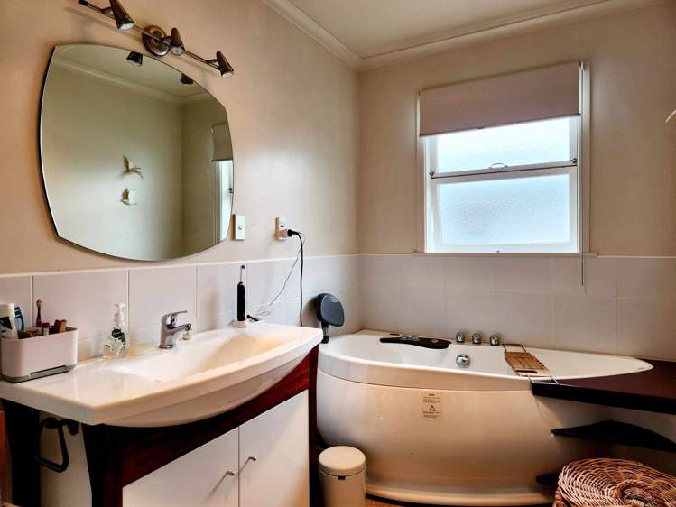 34 Marian Drive Inner Kaiti_8