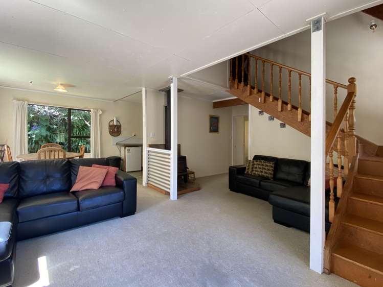 27 Tainui Street Mokau_9