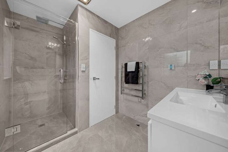 110 Keri Vista Rise Papakura_21