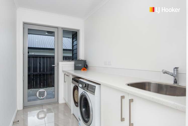 8 Kinloch Place Mosgiel_20