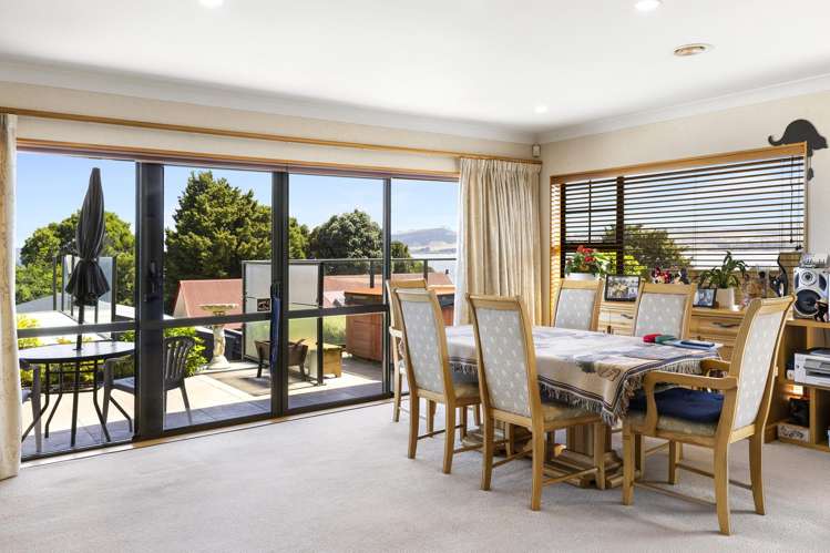 6 Maniapoto Grove Waipahihi_9