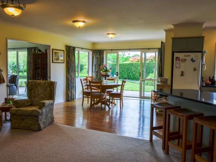 95 Amelia Place Leamington_12