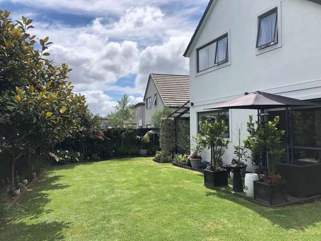 15 Asics Drive Favona_1