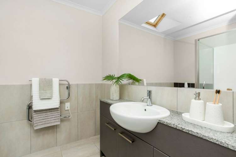 4 Rivoli Place Karaka_15