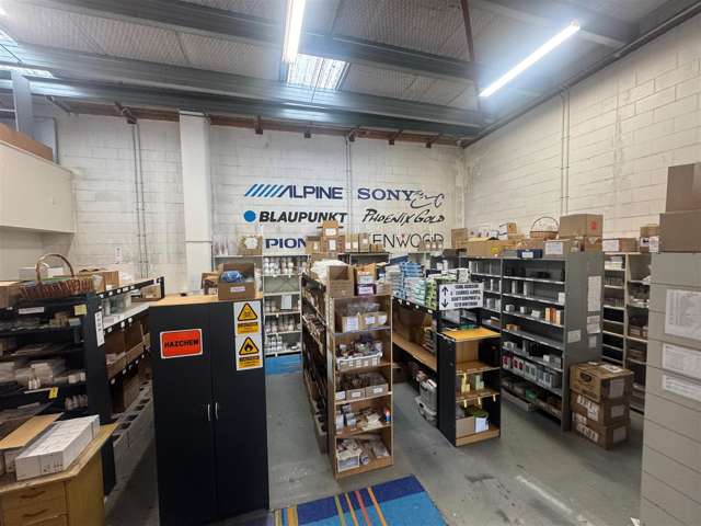 Unit 4, 22 Railway Avenue Alicetown_1