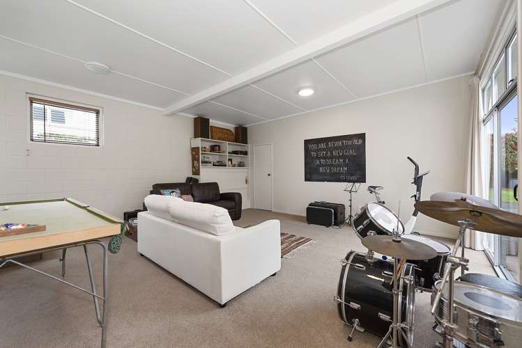 27 Awatere Avenue Beerescourt_10