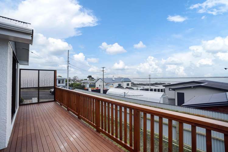 12 Walker Street Bluff_5