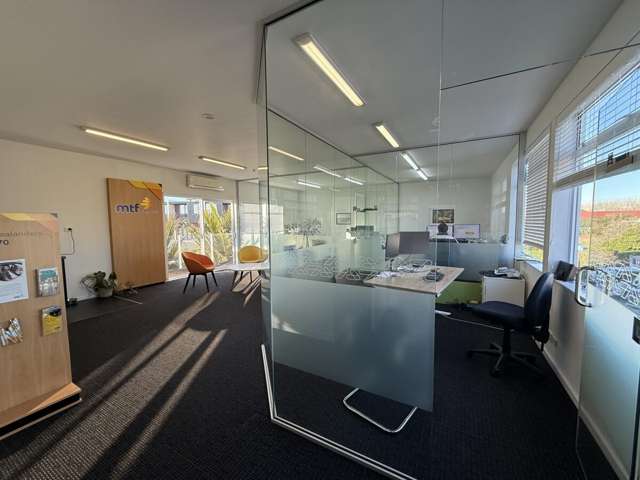 82 Main Road Kumeu_4