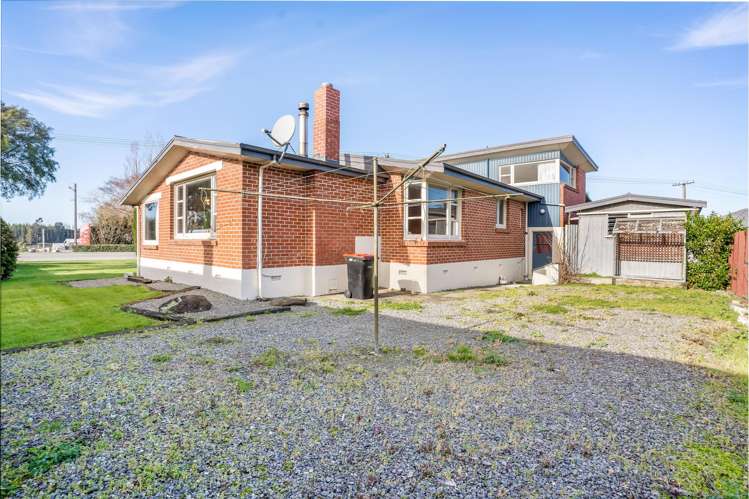 326 Great North Road Winton_12