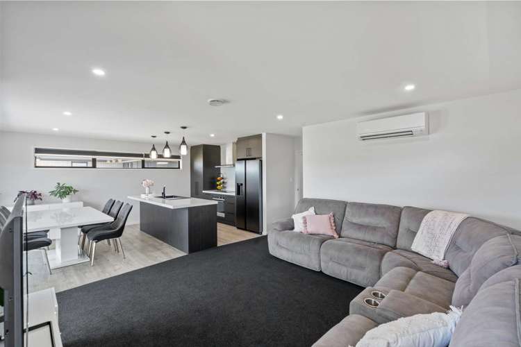 3 Andesite Drive Rolleston_5