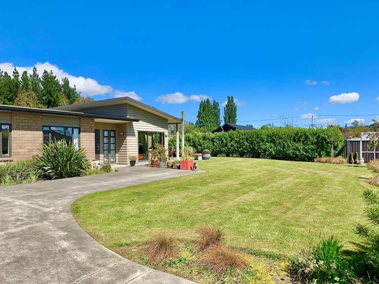 8 Latham Stubbs Crescent Waipawa_25