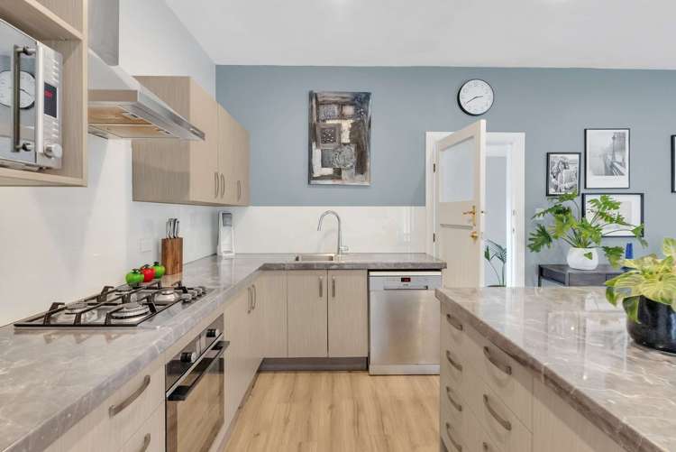 90 Buchanans Road Hei Hei_6