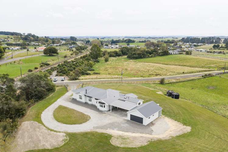 10 Monteith Street Halcombe_2