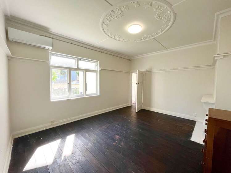 2/10 Ngauruhoe Street Mt Eden_1