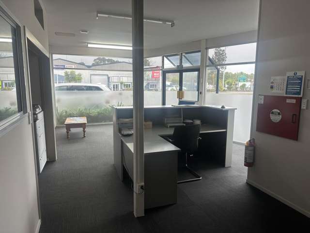 637 Devon Road Waiwhakaiho_3