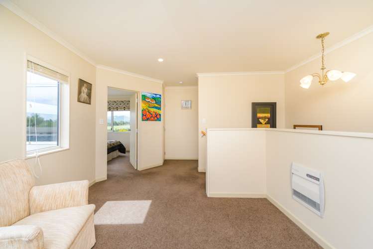 1 Silkwood Place Fitzherbert_23