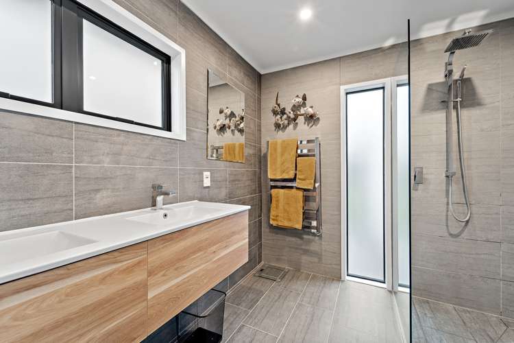 63 Mera Road Algies Bay_6