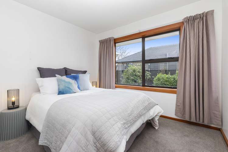 24 Kirner Street Burwood_9