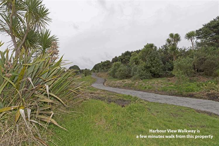 34 Beach Road Te Atatu Peninsula_17