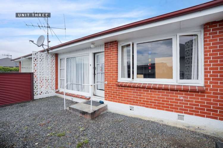 Unit 1-4/15 Clifton Street Windsor_32