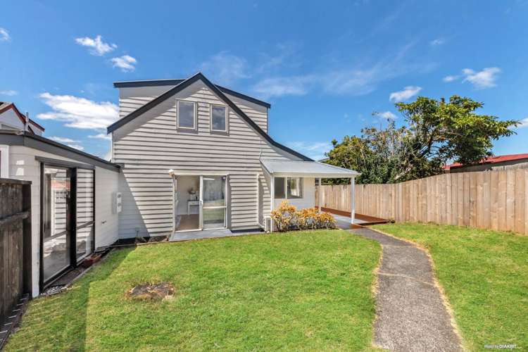 3/10 Rewa Street New Lynn_12