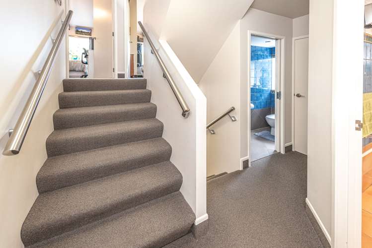 2 Burtts Road Durie Hill_24