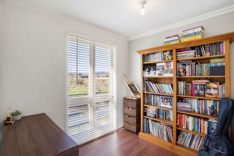 4 Village Way Ardmore_18