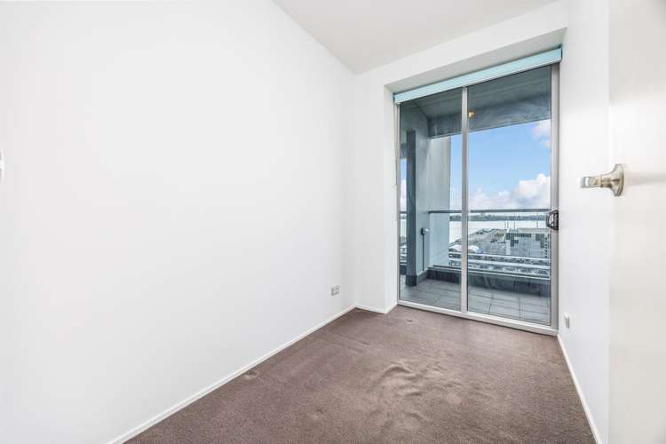 915/2 Beach Road Auckland Central_13