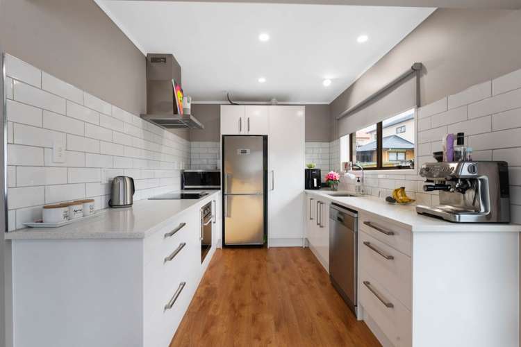 178A Edmonton Road Te Atatu South_13