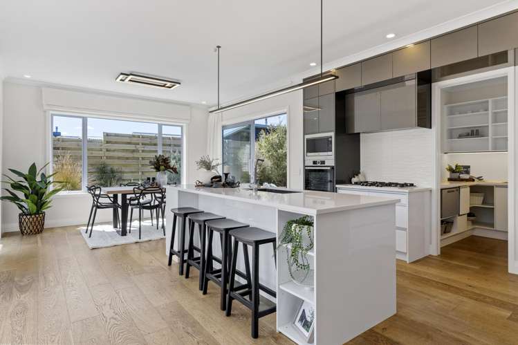 38 Pukeko Way Kinloch_9