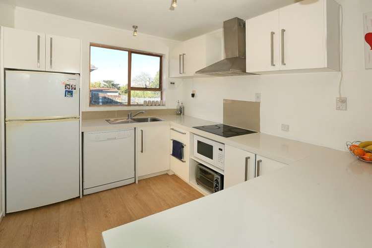 2/3204 Great North Road New Lynn_5