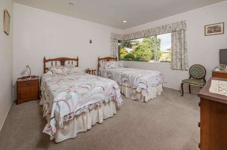 63 Lakeside Drive Orewa_13