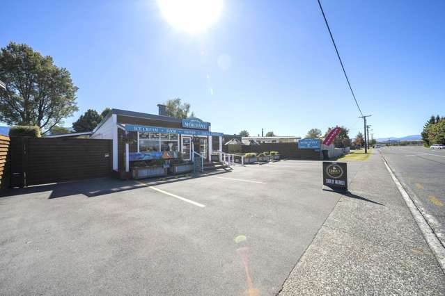 221 Milford Road Te Anau_2