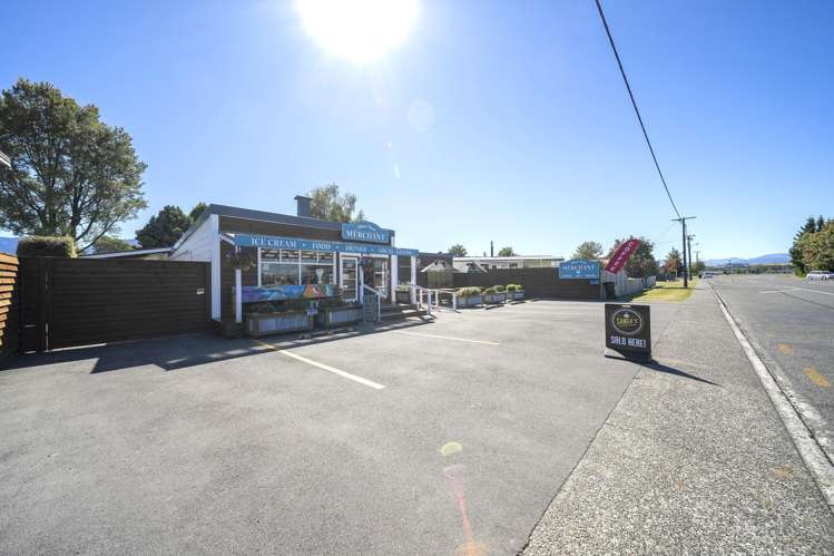 221 Milford Road Te Anau_2