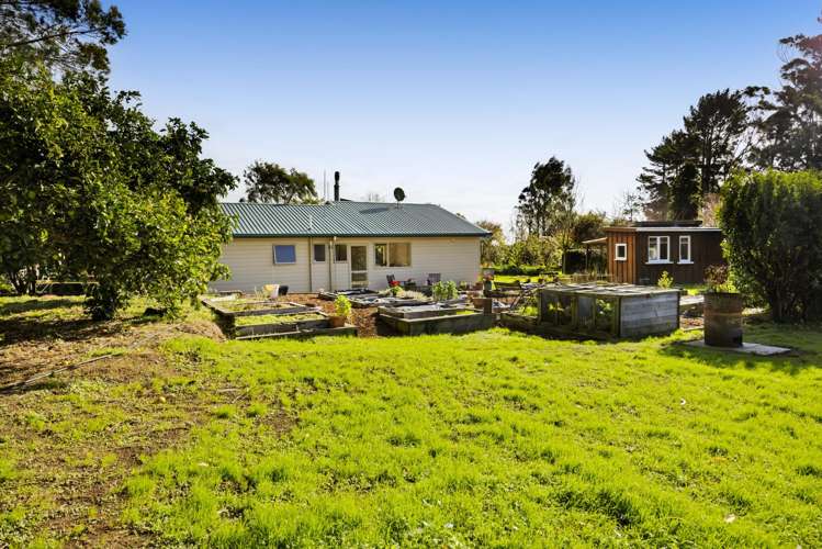 164 Cross Road Lepperton_34