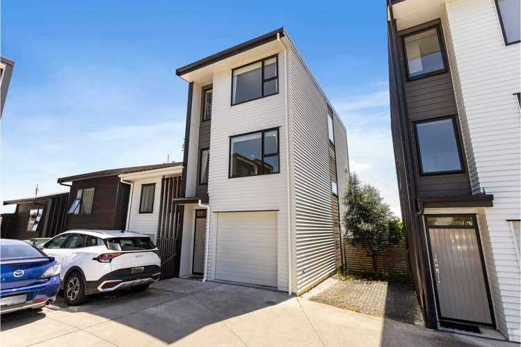 3/15 Chivalry Road Glenfield_17