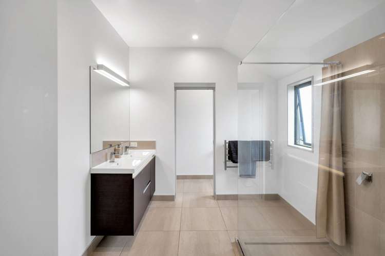 447 Oxford Road Fernside_15