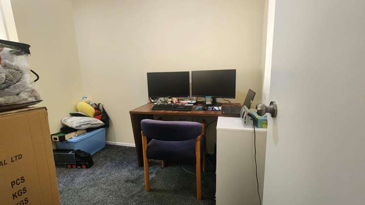 2/24 Commodore Drive Lynfield_11