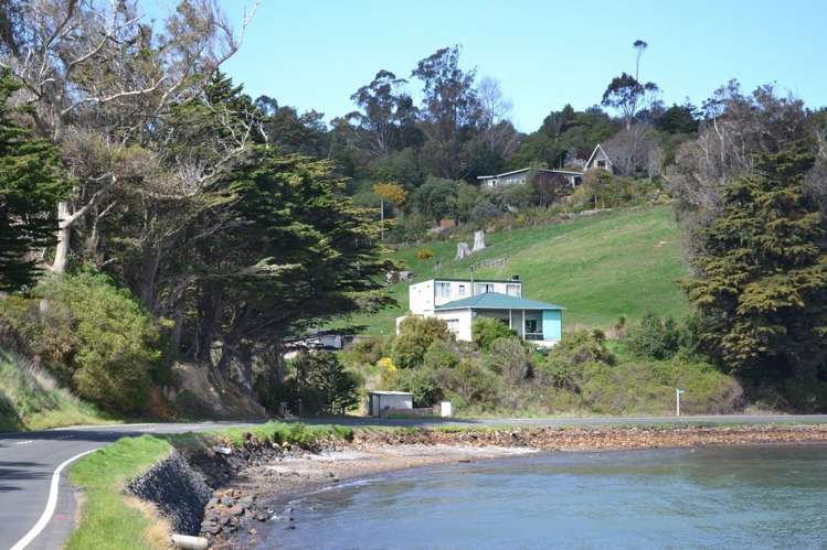 590 Portobello Road Company Bay_7