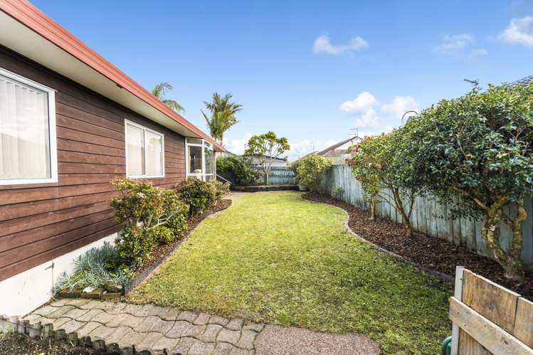 2/73 Vintage Drive Henderson_11