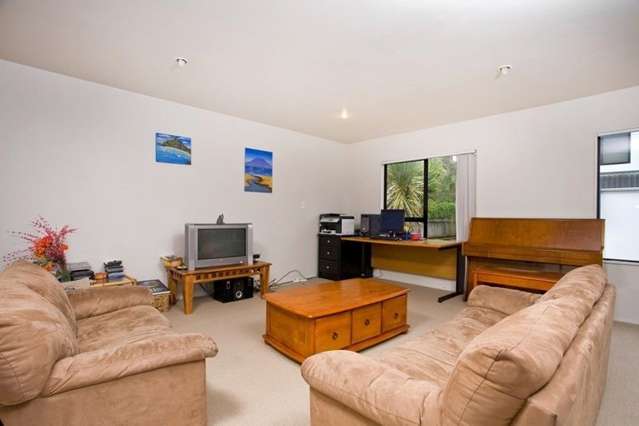 3/61 Sunrise Avenue Murrays Bay_2