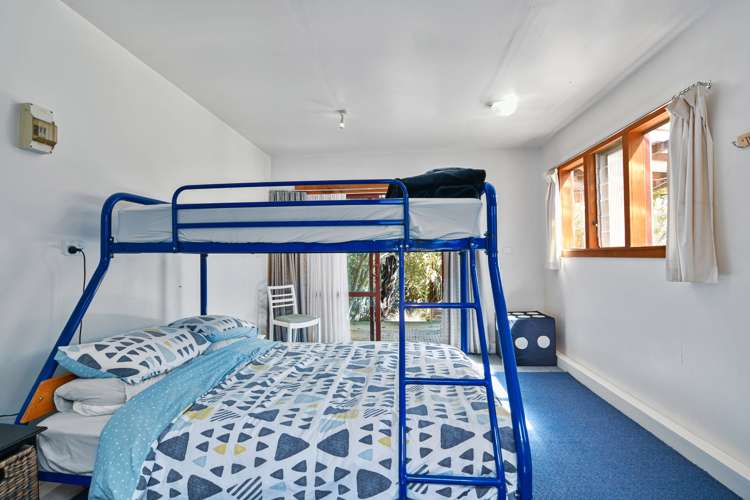 15 Tukurua Road Parapara_27