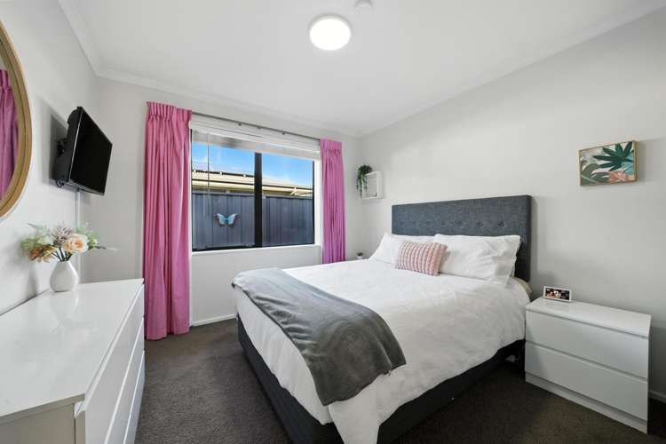 6 Seaward Street Pegasus_11