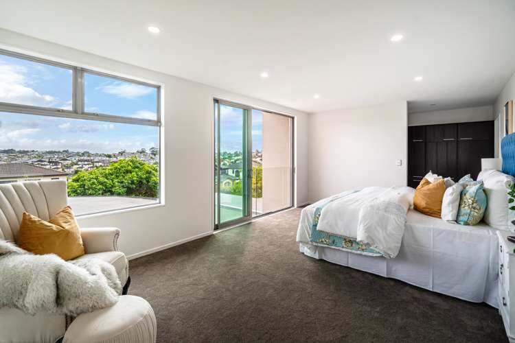 90 Medallion Drive Oteha_12