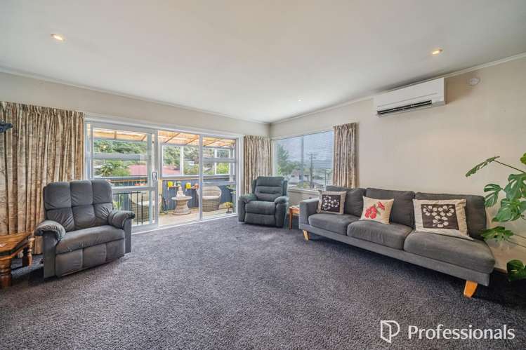 19 Gardiner Grove Wainuiomata_11