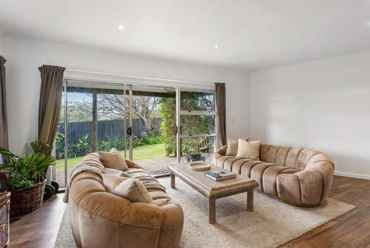 820 Whangaparaoa Road Manly_13