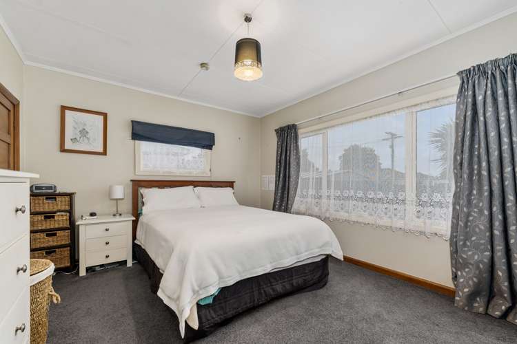 1/5 Ngaio Street Stoke_8