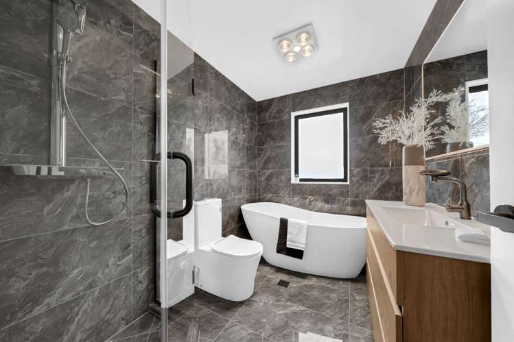 20 Mairehau Street Westgate_11