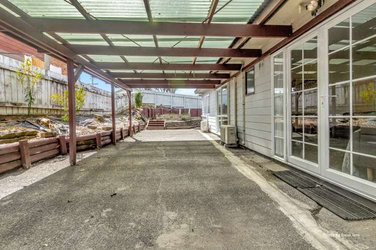2/248 Sturges Road Henderson_13